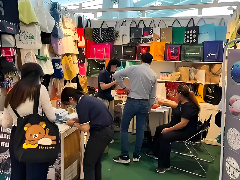 Sustainability Showcase: Luxury Brand Achieves Zero-Waste Packaging with Custom Non-Woven Solutions