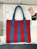 Gestreifte Colour-Block-Strick-Einkaufstasche