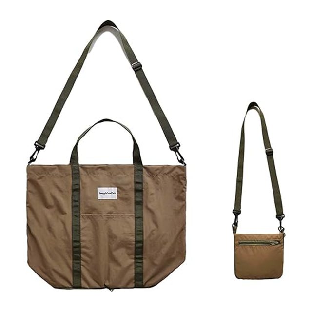 Reisetasche mit Netztaschen